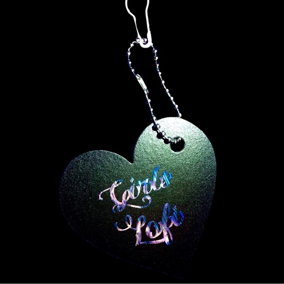 Whatever Bitch Mirrored Graffiti Quote Holographic Iridescent Vinyl Shirt - Picture 8 of 9